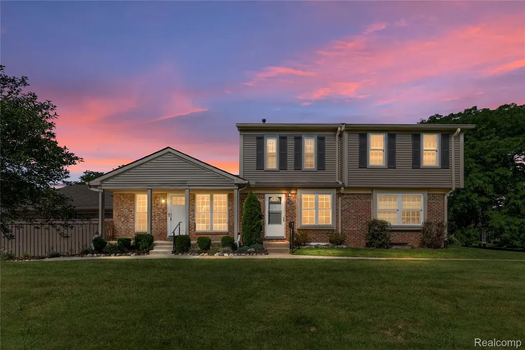 2802 Bombridge Court Ann Arbor City MI 48104