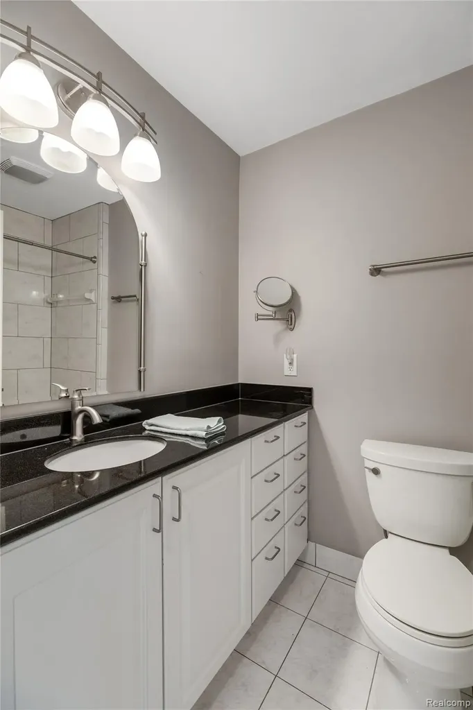 2802 Bombridge Court Ann Arbor City MI 48104