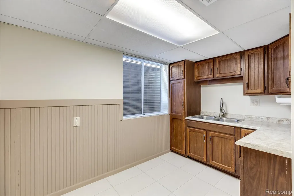 2802 Bombridge Court Ann Arbor City MI 48104