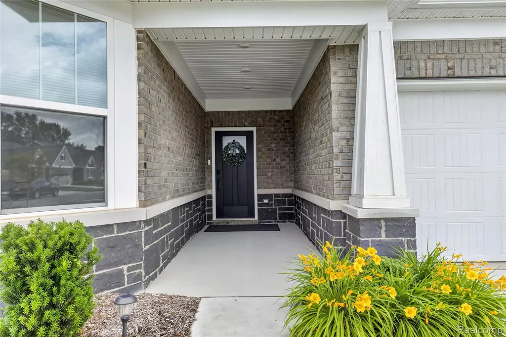 4987 Mayer Street Canton Charter Township MI 48188