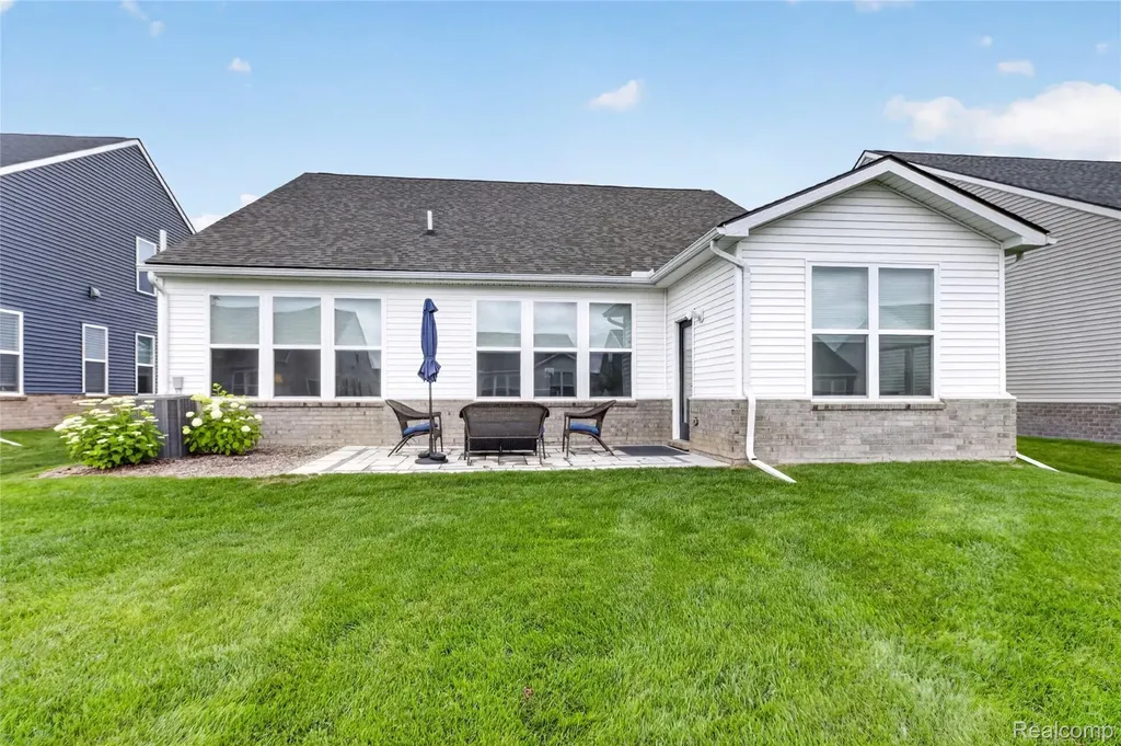 4987 Mayer Street Canton Charter Township MI 48188