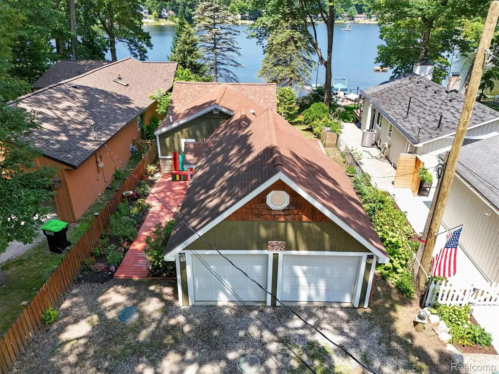 1700 Clark Lake Road Brighton Township MI 48114