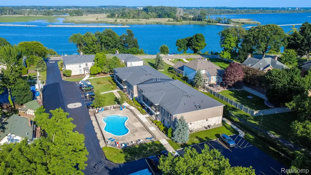 24360 East River Road Grosse Ile Township MI 48138