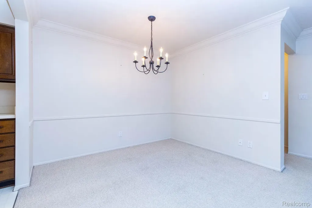 24360 East River Road Grosse Ile Township MI 48138