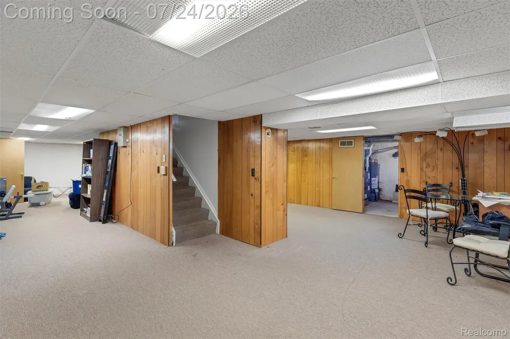 28824 Appleblossom Lane Farmington Hills City MI 48331