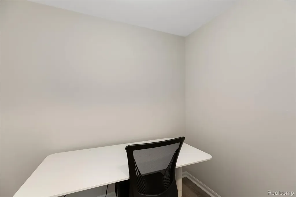 47879 Cardiff Avenue Canton Charter Township MI 48188