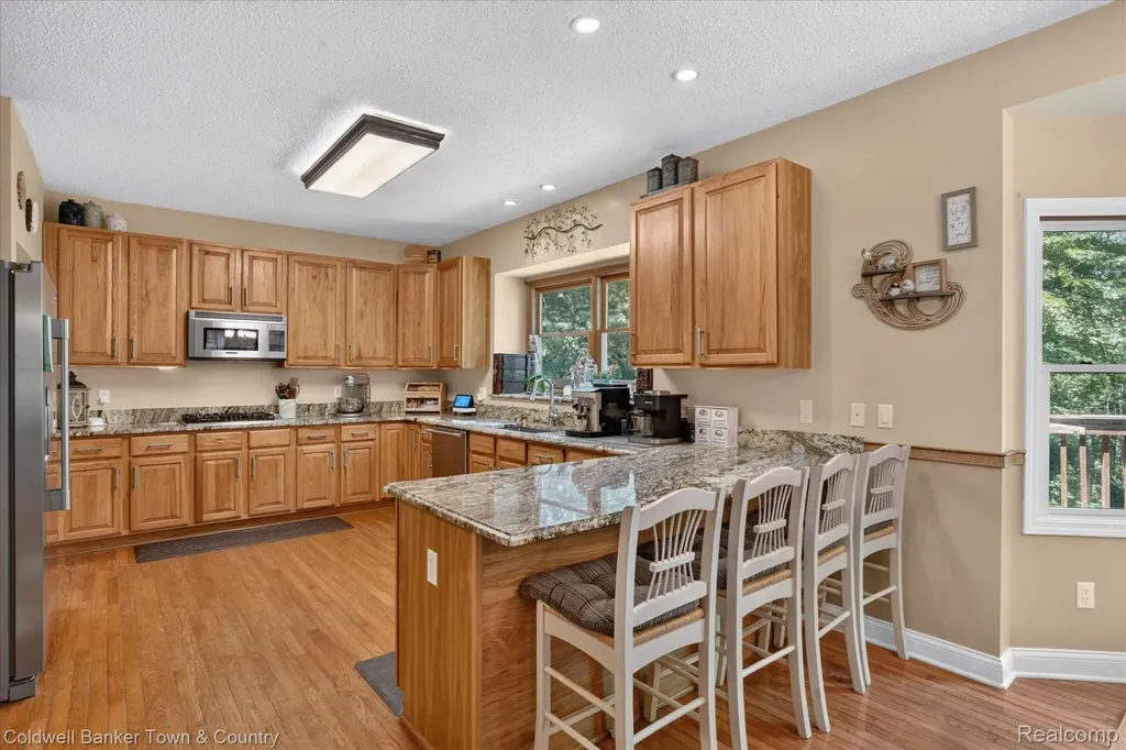 3217 Pineview Trail Genoa Township MI 48843