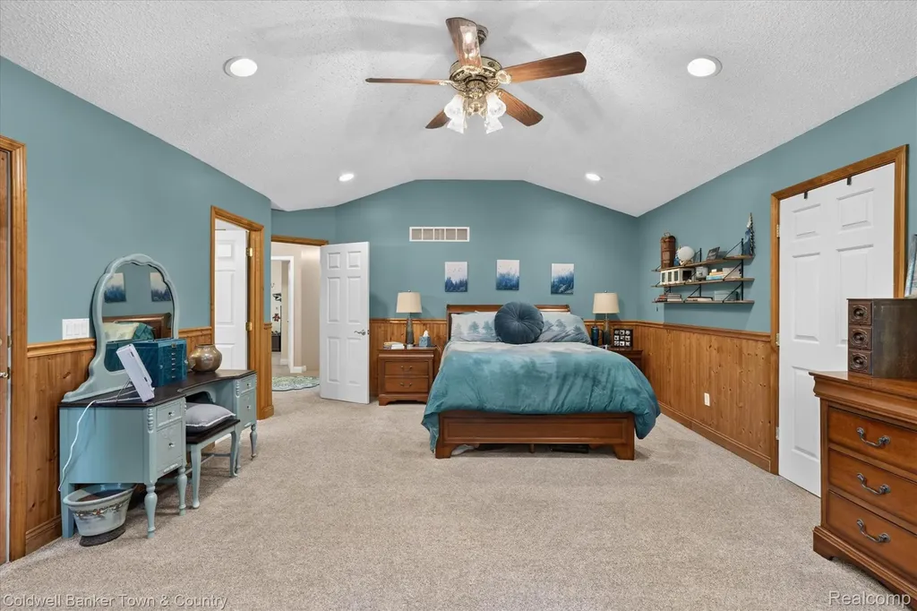 3217 Pineview Trail Genoa Township MI 48843