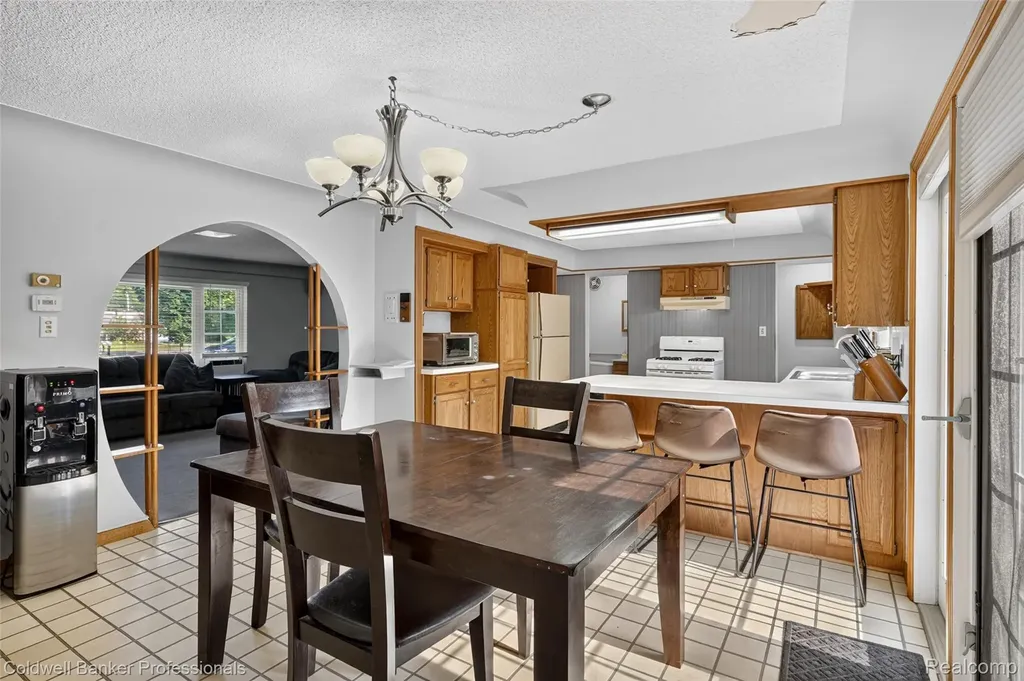 7194 N Center Road Genesee Charter Township MI 48458
