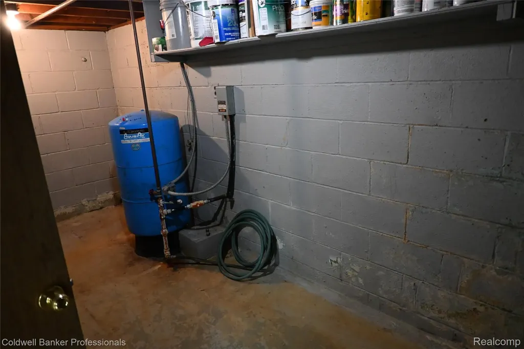 7194 N Center Road Genesee Charter Township MI 48458