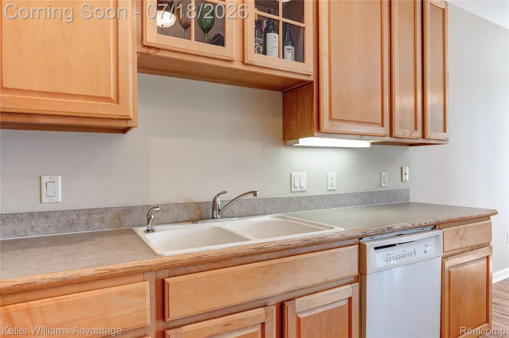 41647 Mitchell Road Novi City MI 48377