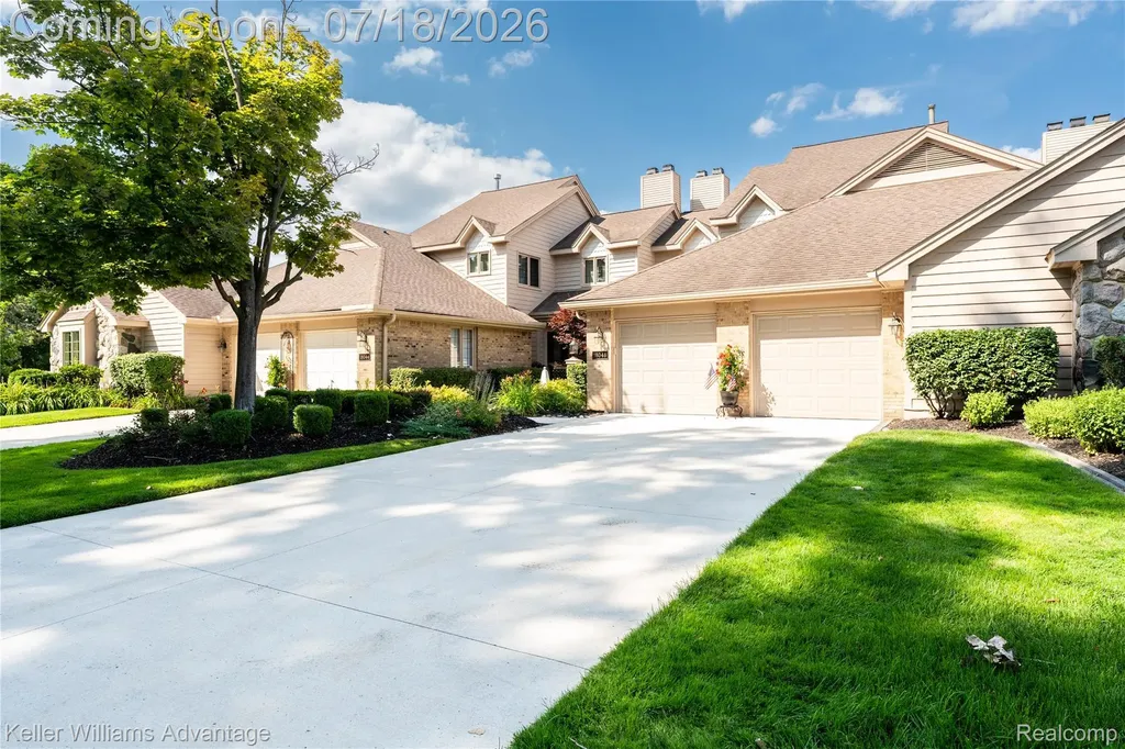 18048 Blue Heron Drive W Northville Township MI 48168