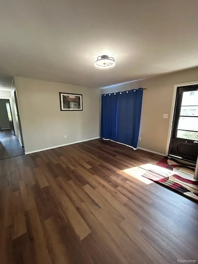 35138 N Bay Circle Harrison Charter Township MI 48045