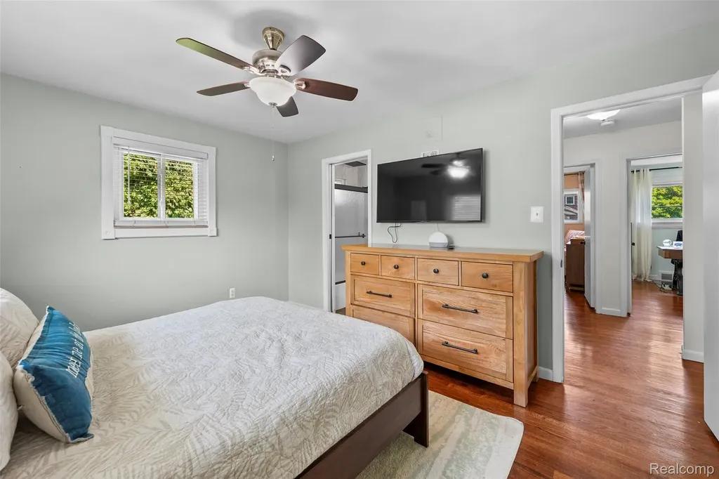 23201 Norcrest Drive St. Clair Shores City MI 48080