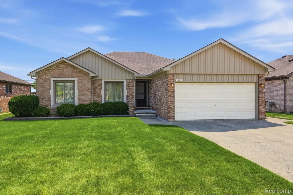 35654 Wellston Avenue Sterling Heights City MI 48312