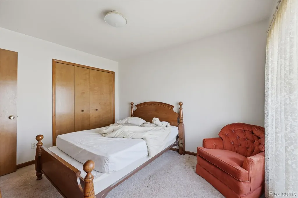 35654 Wellston Avenue Sterling Heights City MI 48312