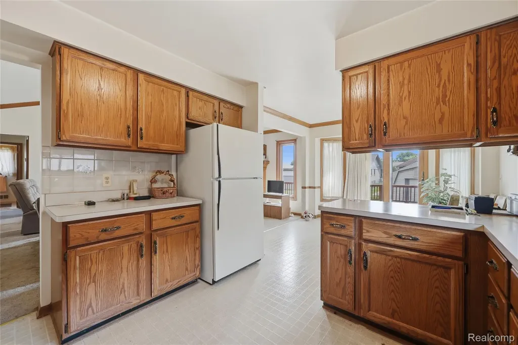 35654 Wellston Avenue Sterling Heights City MI 48312