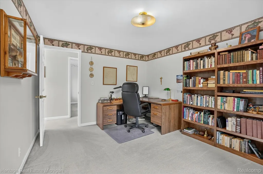 14038 Hogan Road Fenton Charter Township MI 48451