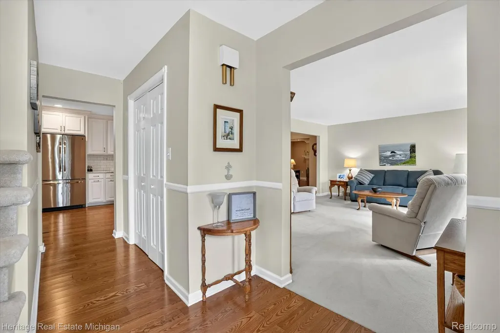 14038 Hogan Road Fenton Charter Township MI 48451