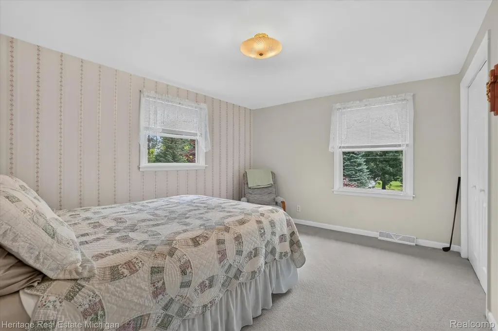 14038 Hogan Road Fenton Charter Township MI 48451