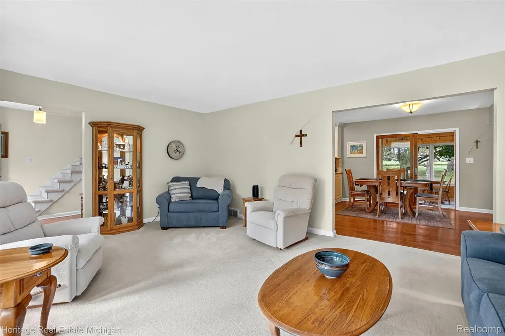 14038 Hogan Road Fenton Charter Township MI 48451
