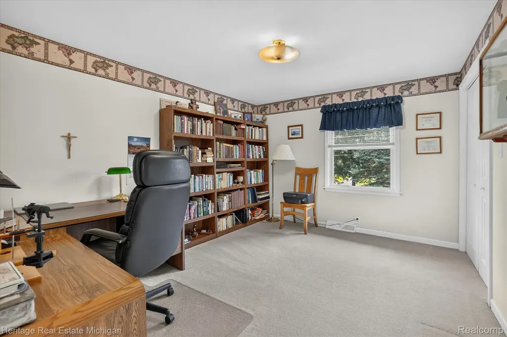 14038 Hogan Road Fenton Charter Township MI 48451