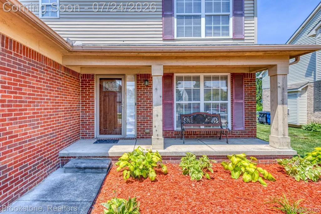 30640 Nelson Circle Westland City MI 48186