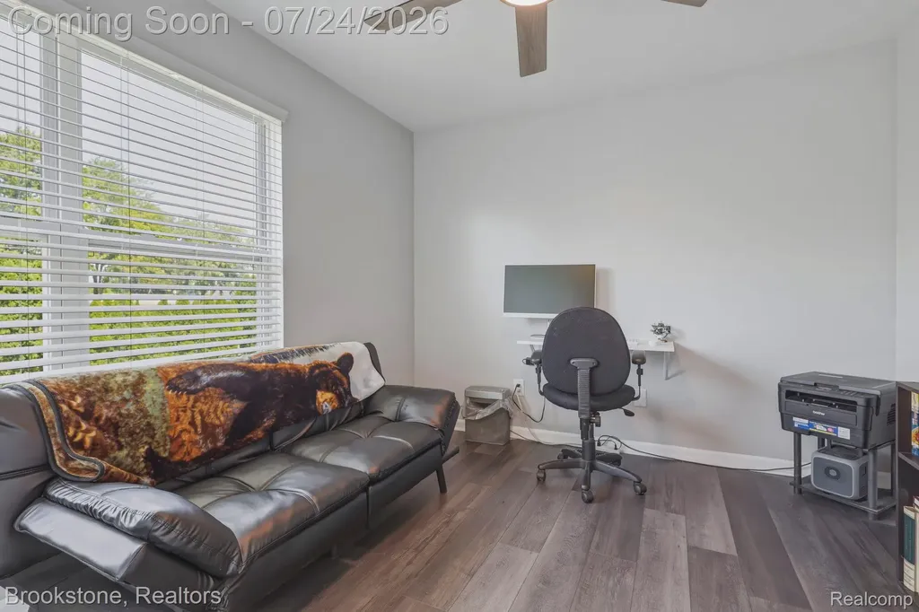 30640 Nelson Circle Westland City MI 48186