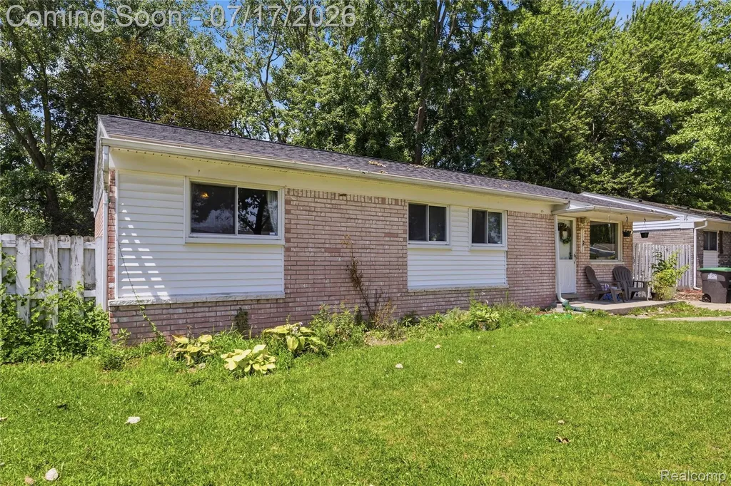 15166 Kerstyn Street Taylor City MI 48180