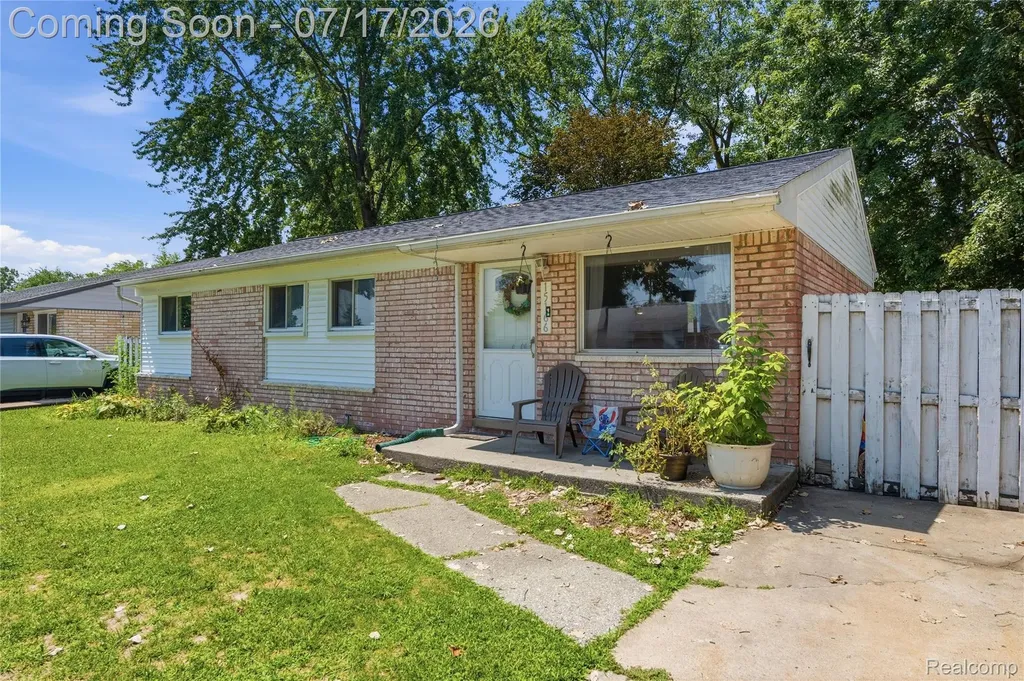 15166 Kerstyn Street Taylor City MI 48180