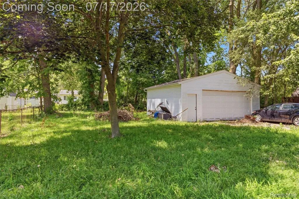15166 Kerstyn Street Taylor City MI 48180