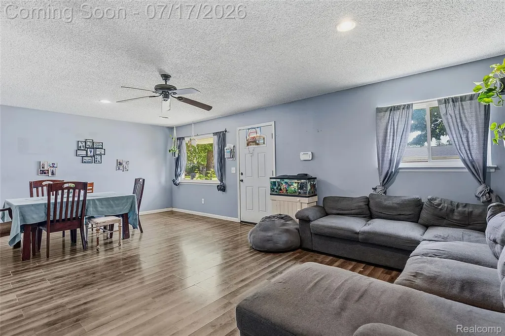 15166 Kerstyn Street Taylor City MI 48180