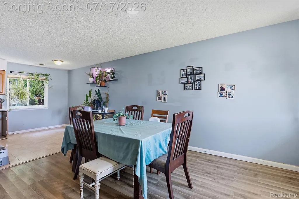 15166 Kerstyn Street Taylor City MI 48180