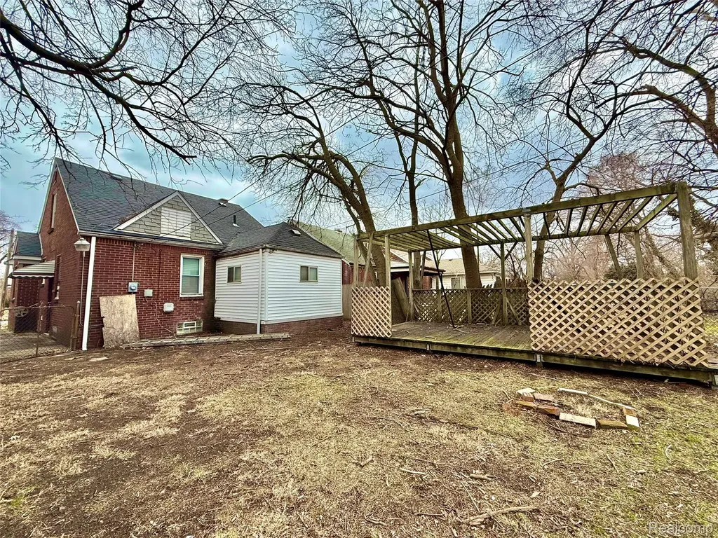 18665 Birwood Street Detroit City MI 48221