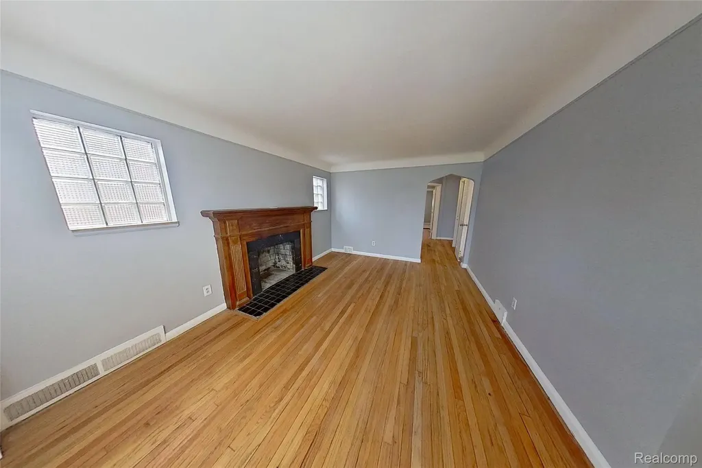 18665 Birwood Street Detroit City MI 48221