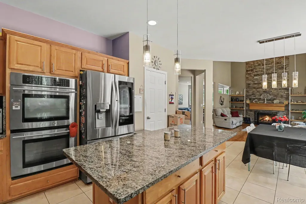 6621 Glenshaw Court West Bloomfield Charter Township MI 48322