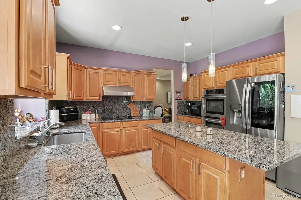 6621 Glenshaw Court West Bloomfield Charter Township MI 48322