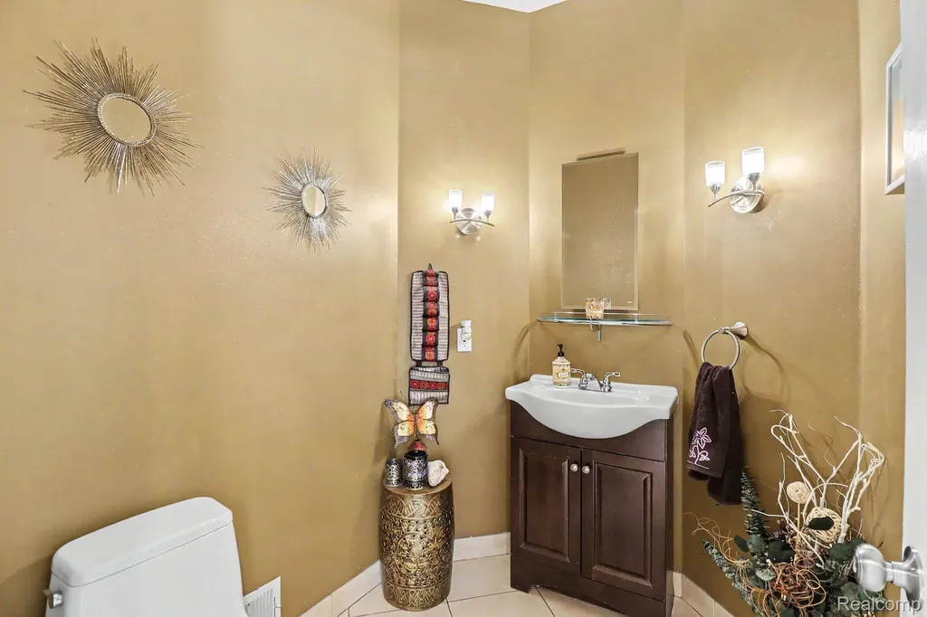 6621 Glenshaw Court West Bloomfield Charter Township MI 48322