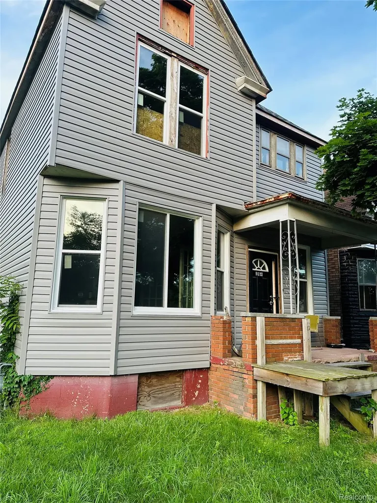 3964 Sheridan Street Detroit City MI 48214