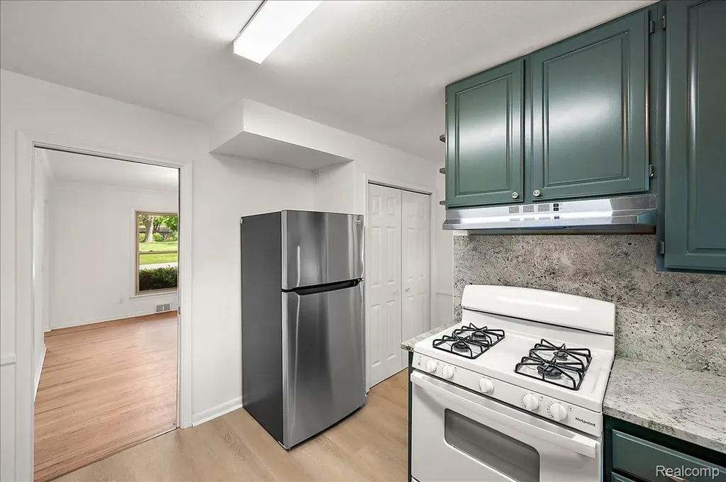 536 Rolling Rock Road S Bloomfield Hills City MI 48304