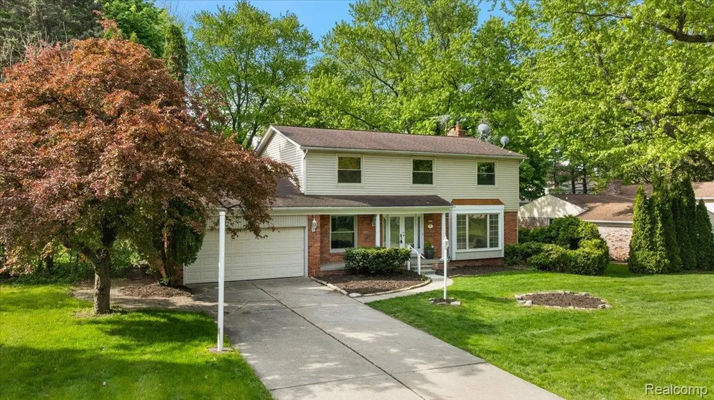 536 Rolling Rock Road S Bloomfield Hills City MI 48304