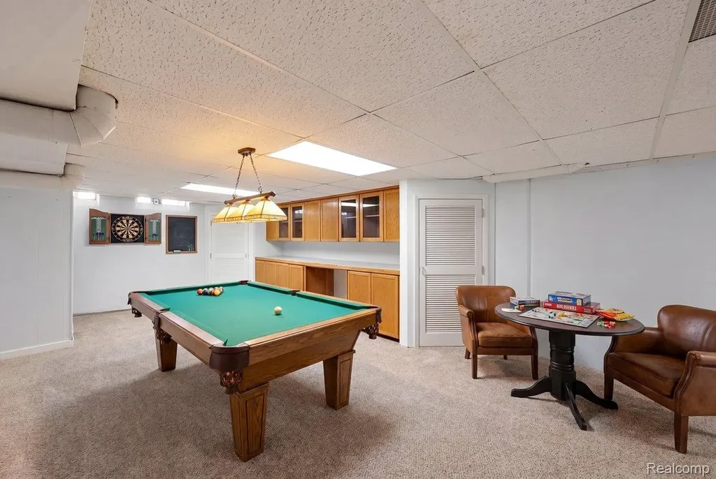 536 Rolling Rock Road S Bloomfield Hills City MI 48304
