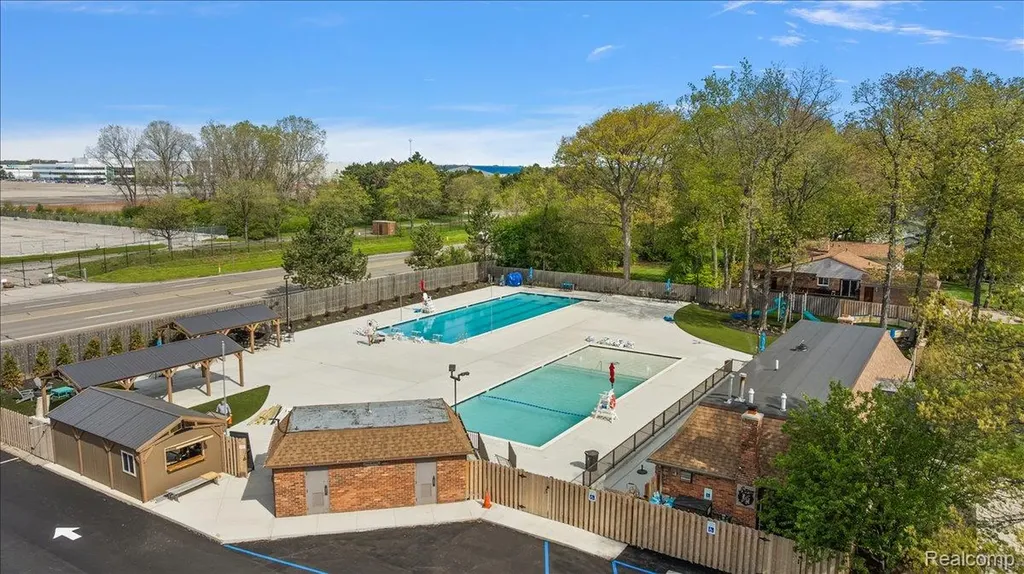 536 Rolling Rock Road S Bloomfield Hills City MI 48304