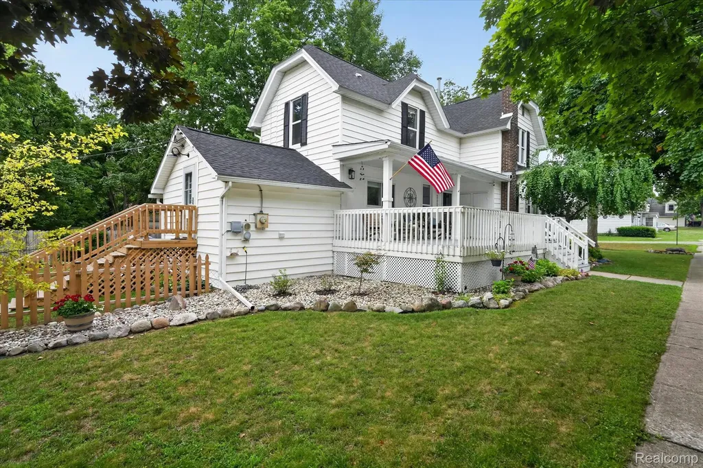 202 N Church Street Vernon Village MI 48476