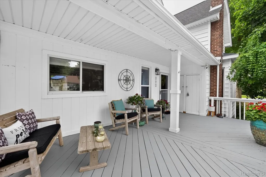 202 N Church Street Vernon Village MI 48476