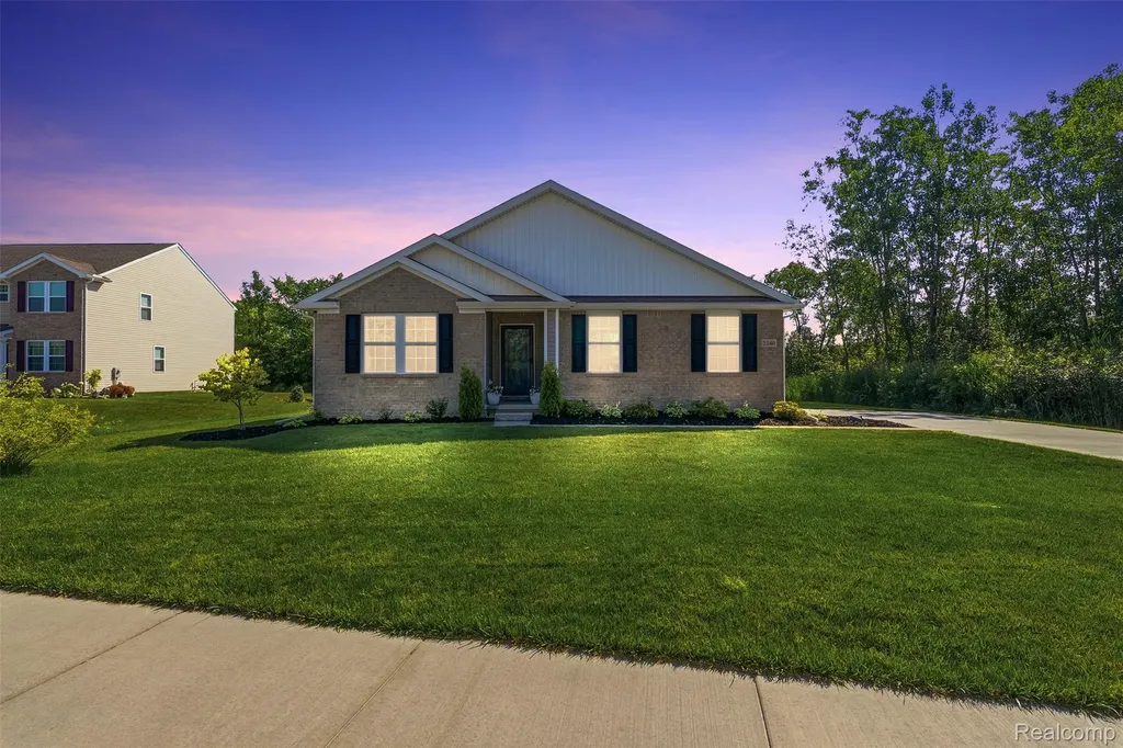 2340 Scenic Hollow Drive Grand Blanc Charter Township MI 48439