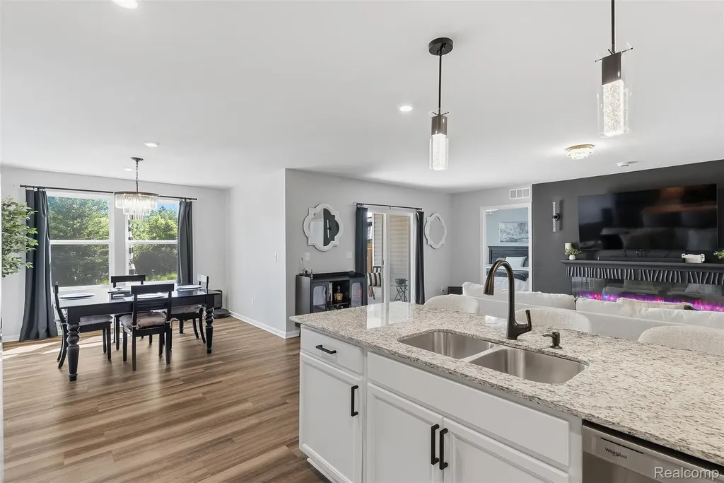 2340 Scenic Hollow Drive Grand Blanc Charter Township MI 48439