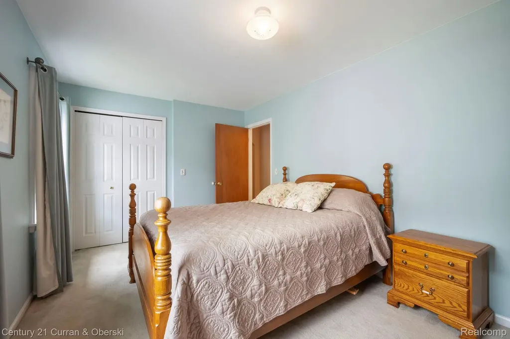 551 N Evergreen Street Plymouth City MI 48170