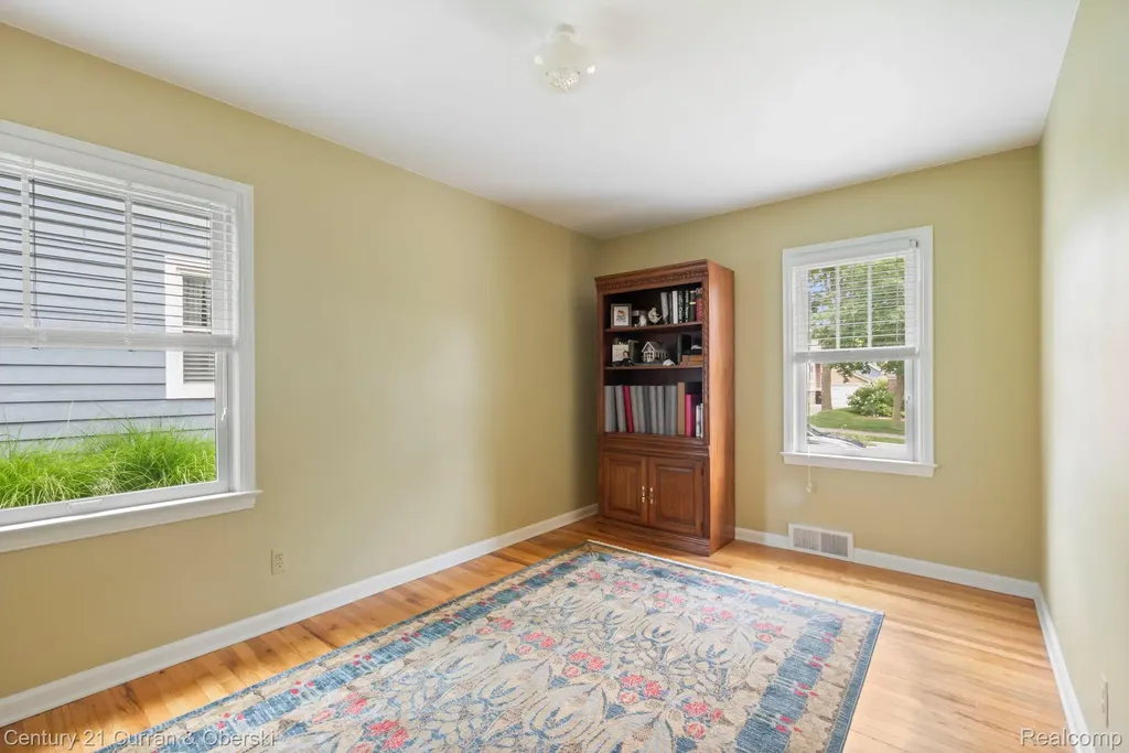 551 N Evergreen Street Plymouth City MI 48170