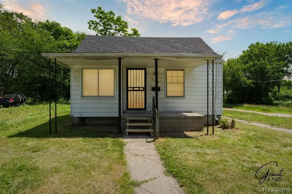 19400 Harlow Street Detroit City MI 48235